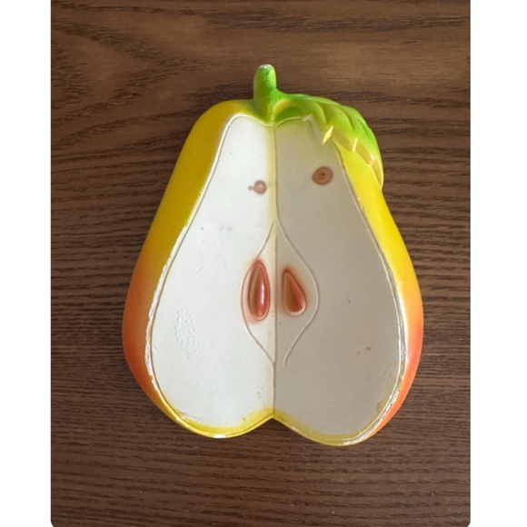 Vintage 1973 Miller Studio Inc. Chalkware Apple and Pear Wall Hangings • MCM - Picture 5 of 8